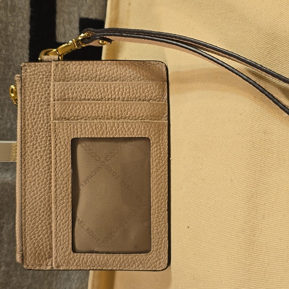 Michael KORS Wallet fuzzy Charms - Picture 3 of 7